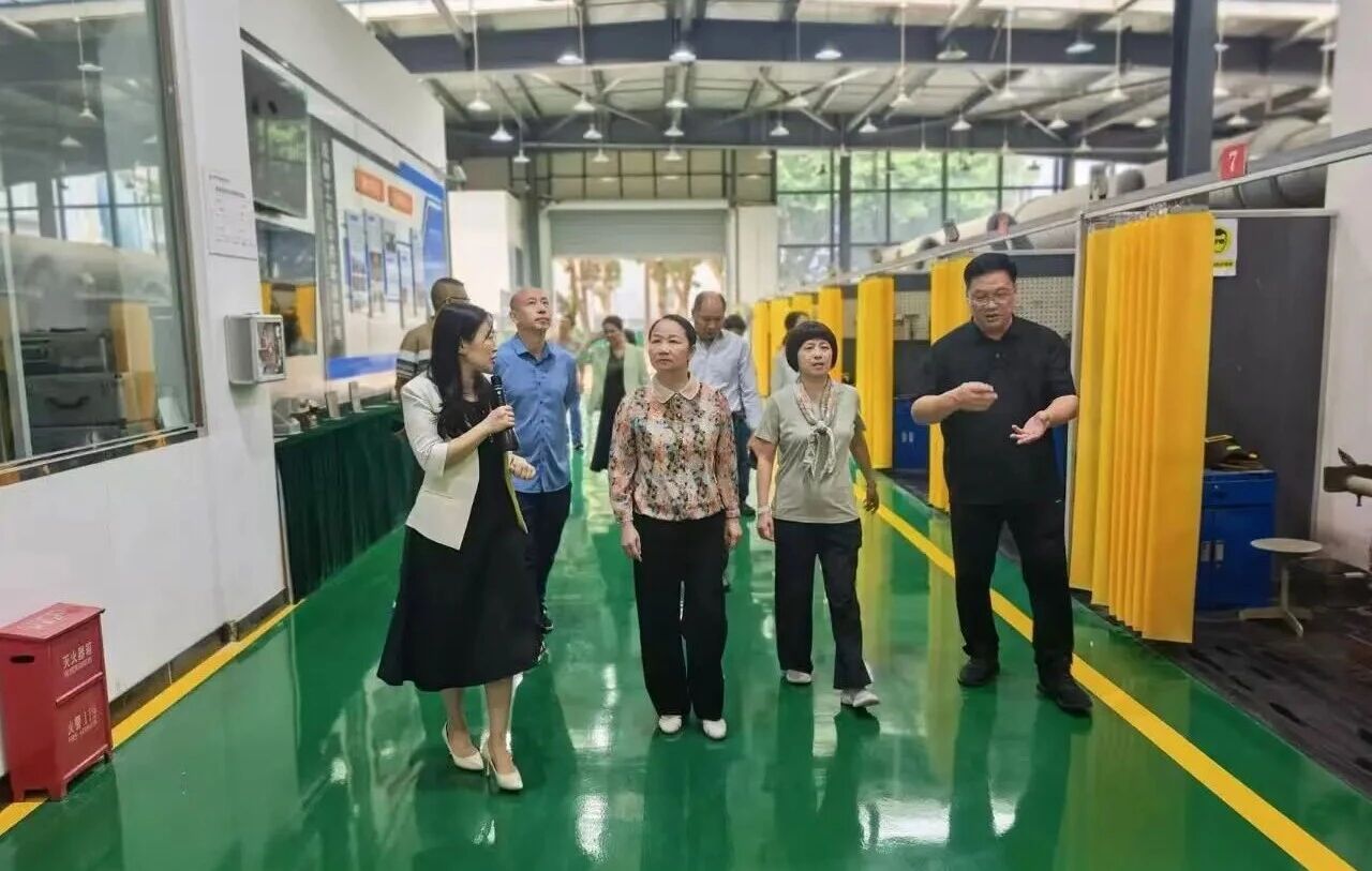 民盟贛州市委會(huì)遠(yuǎn)赴新疆、四川開展專題調(diào)研，探索贛州網(wǎng)絡(luò)技術(shù)服務(wù)的協(xié)同發(fā)展新路徑